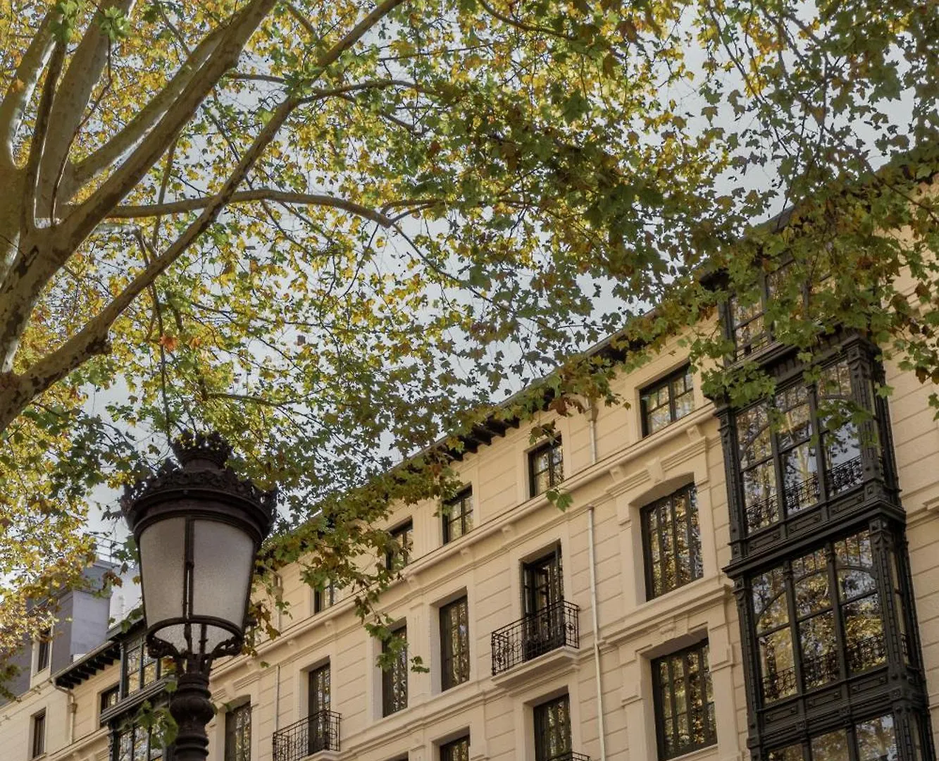 Batimont Suites & Apartments Bilbao Aparthotel