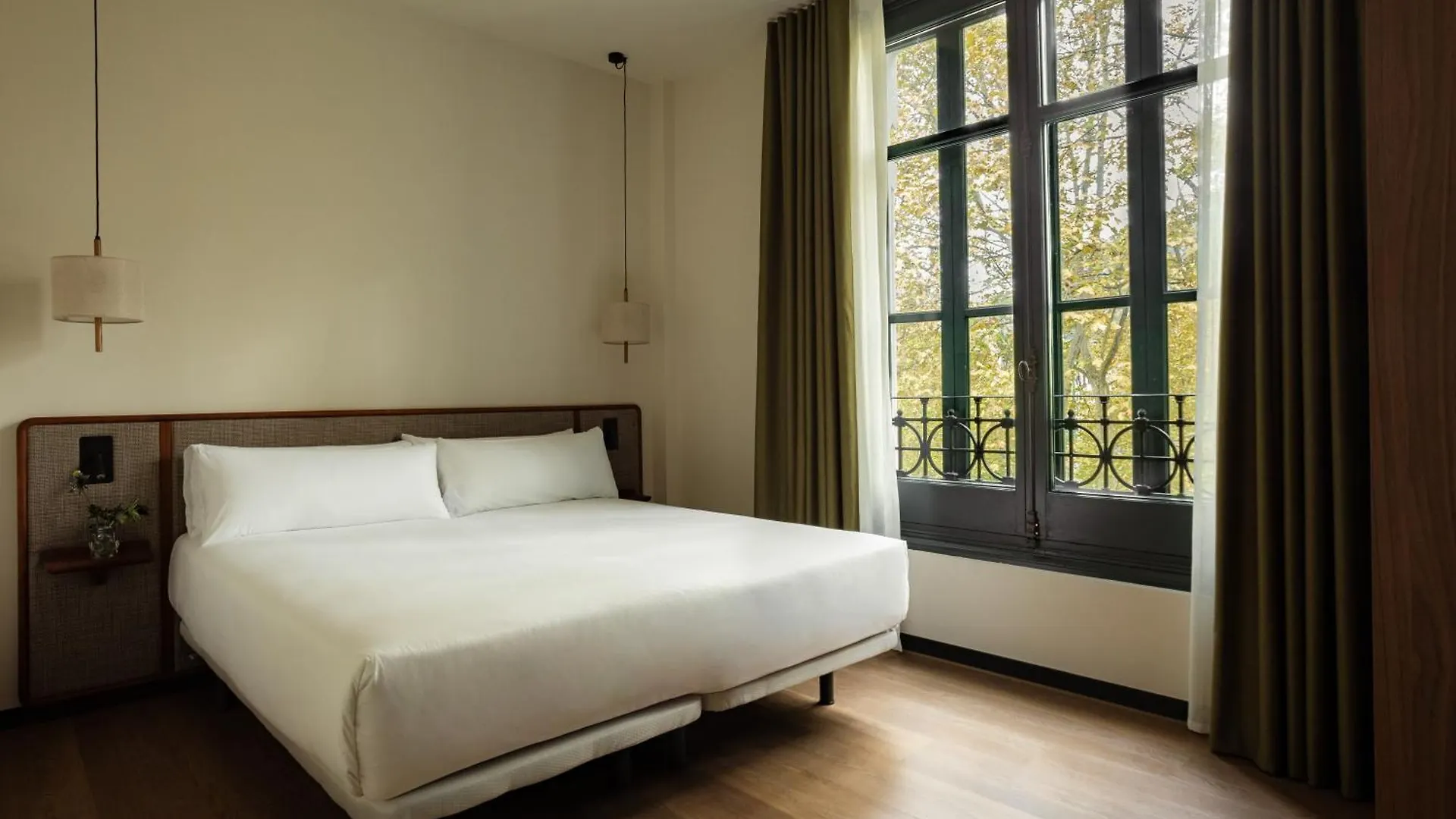 Apartahotel Batimont Suites & Apartments Bilbao España