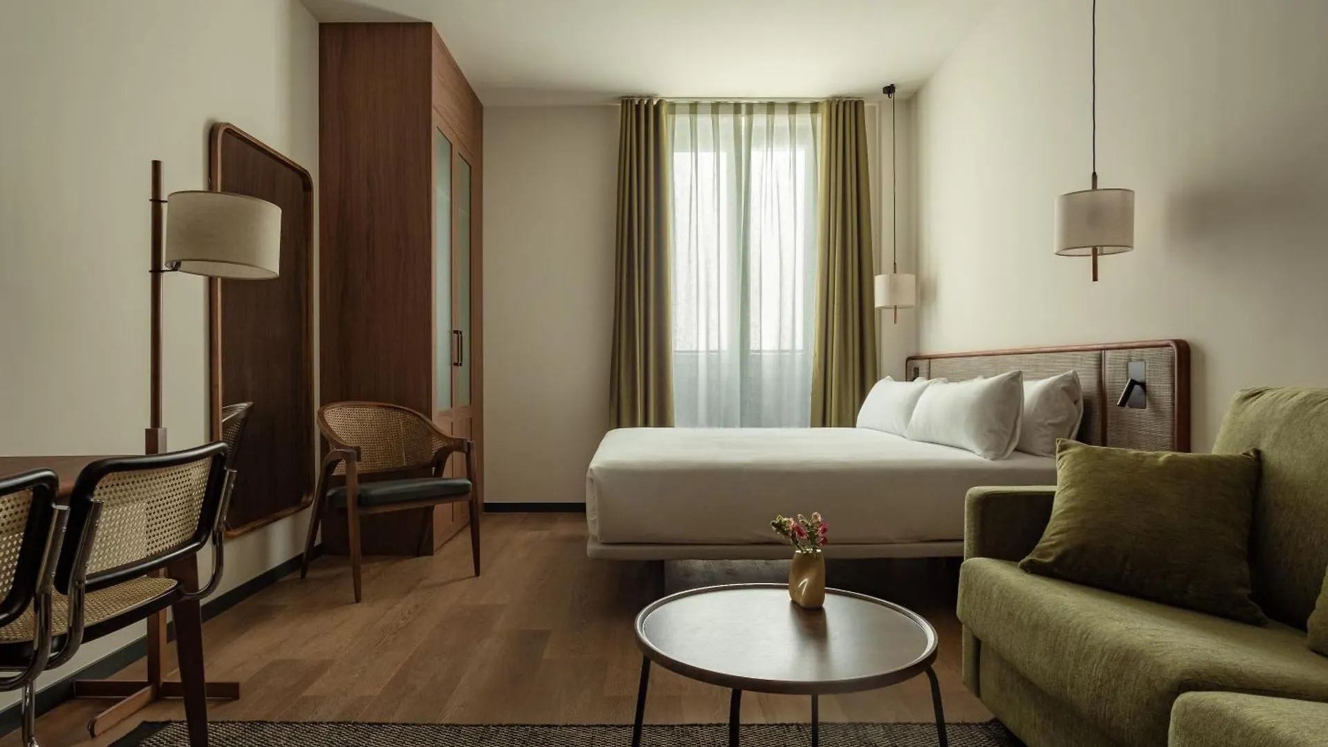 Batimont Suites & Apartments Bilbao Apartahotel